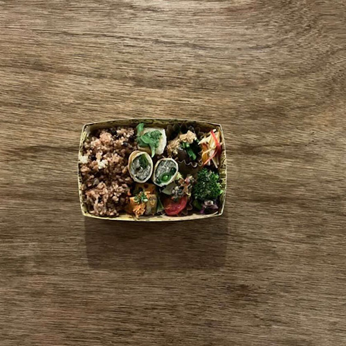 串揚げ万年青のオモテ市 vol.152
出品情報 その9 #喫茶ホーボー堂